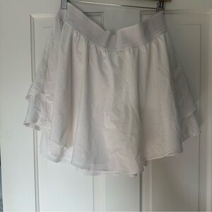 Lululemon high rise court rival skirt white size 14